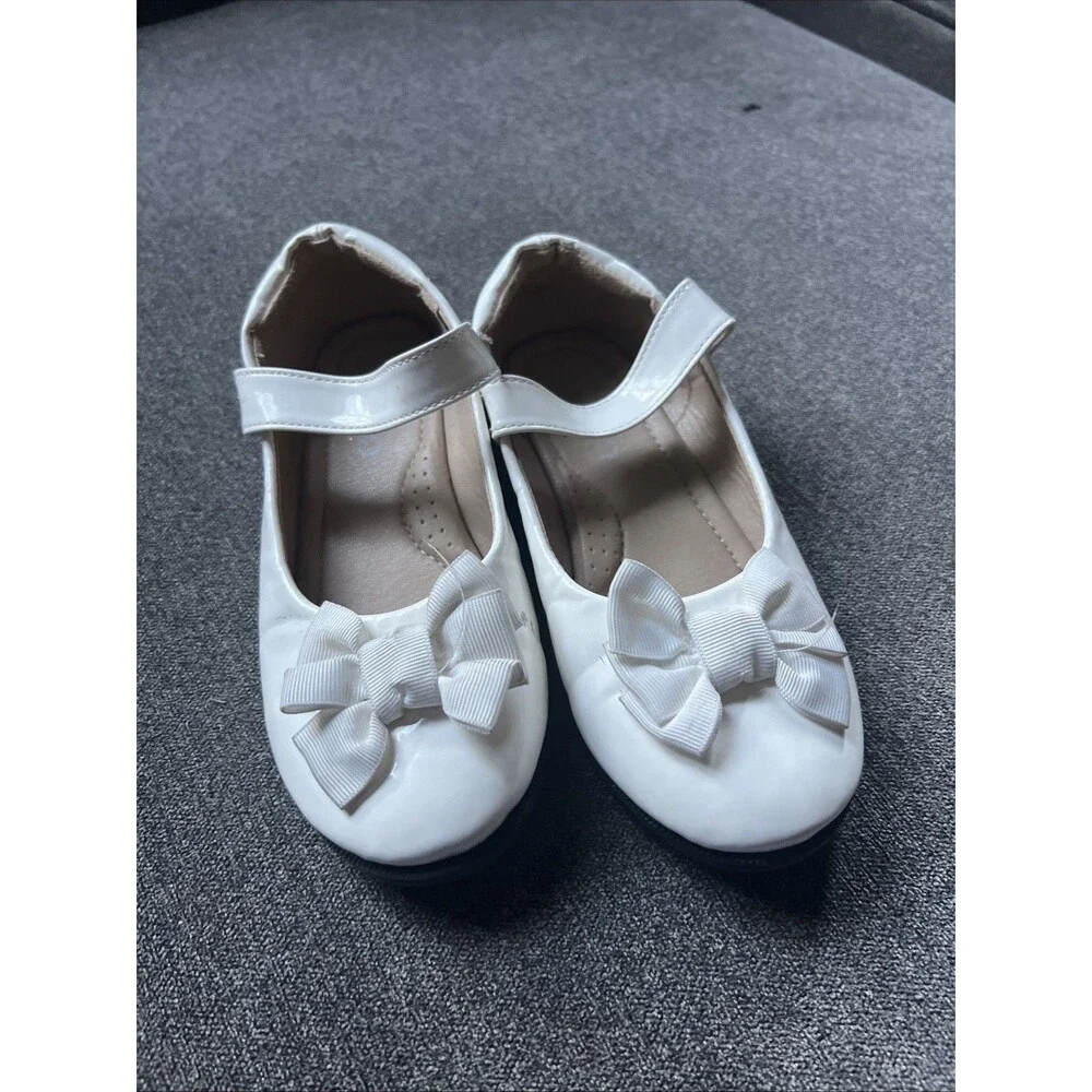 Unbranded Mary Jane Flats‎ Kids Size 12 White Patent Bow Dress Shoes